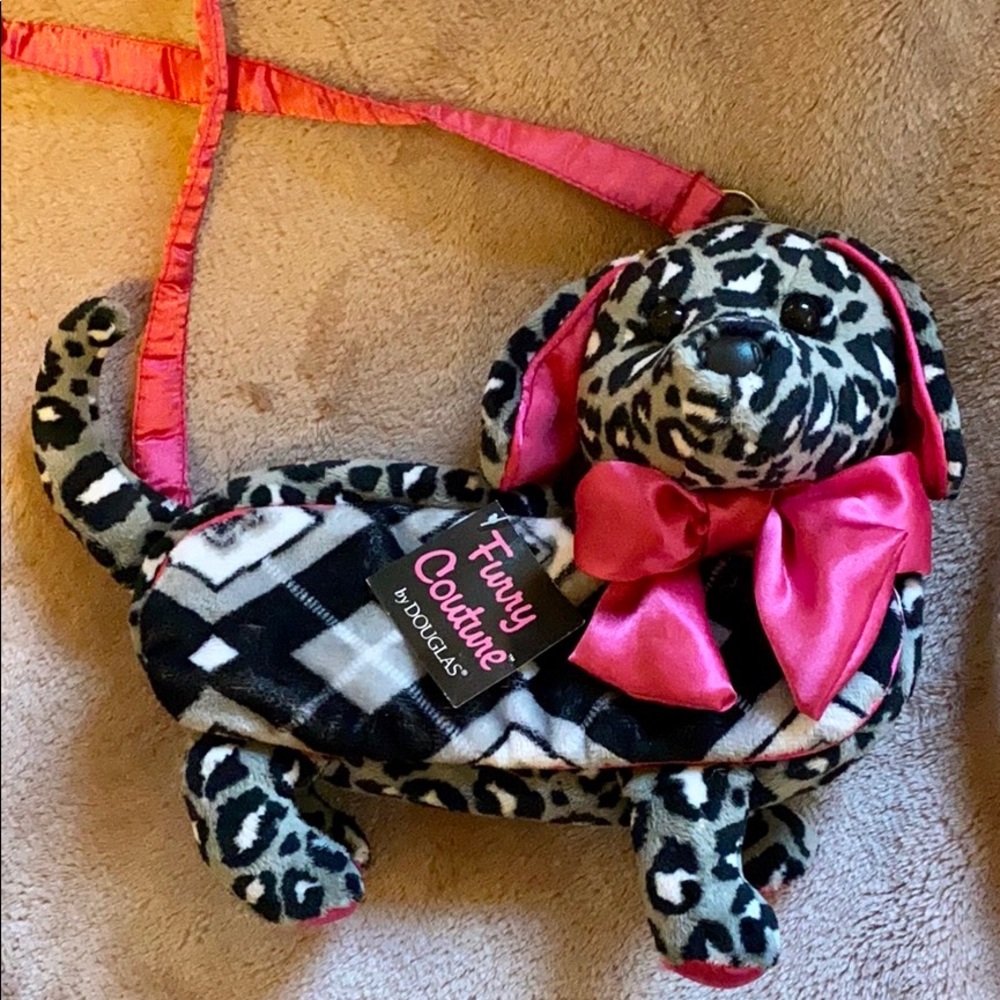 Furry Couture dog purse with tags